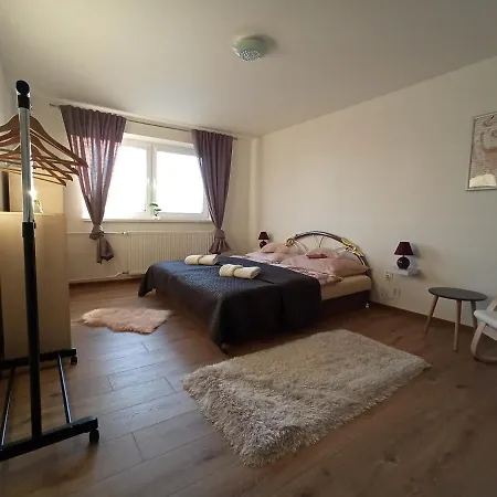 Apartmanovy Dom Yolana *