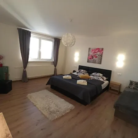 Apartmanovy Dom Yolana